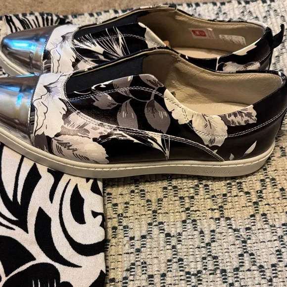 Ron White Black and Silver Floral Women's Sneakers - Picture 9 of 9